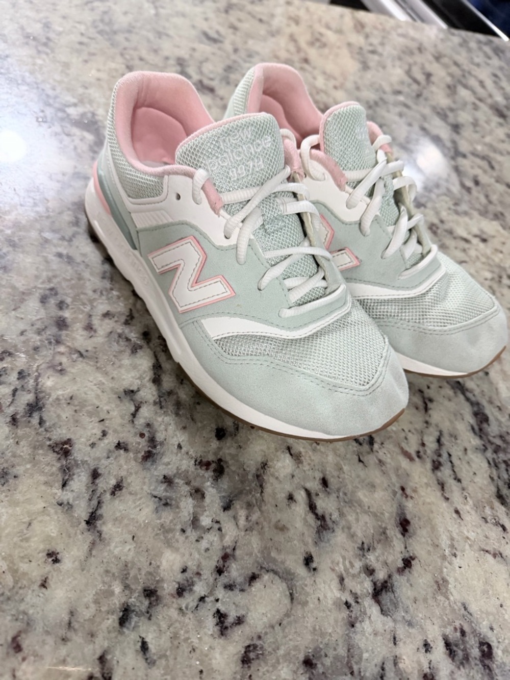 New Balance 997H Mint Green & Pink Lifestyle Sneakers